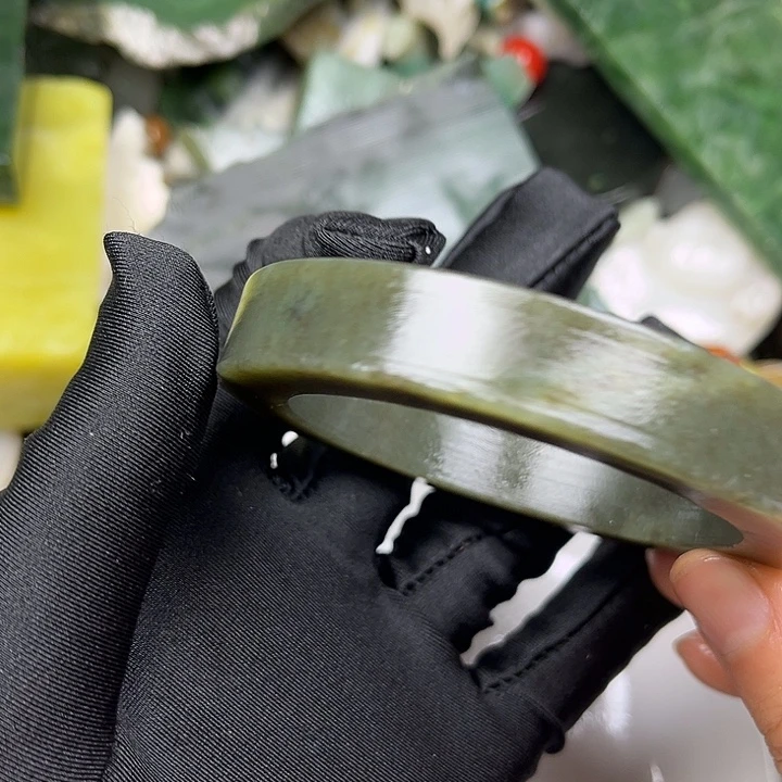 未镶嵌和田玉挂件60