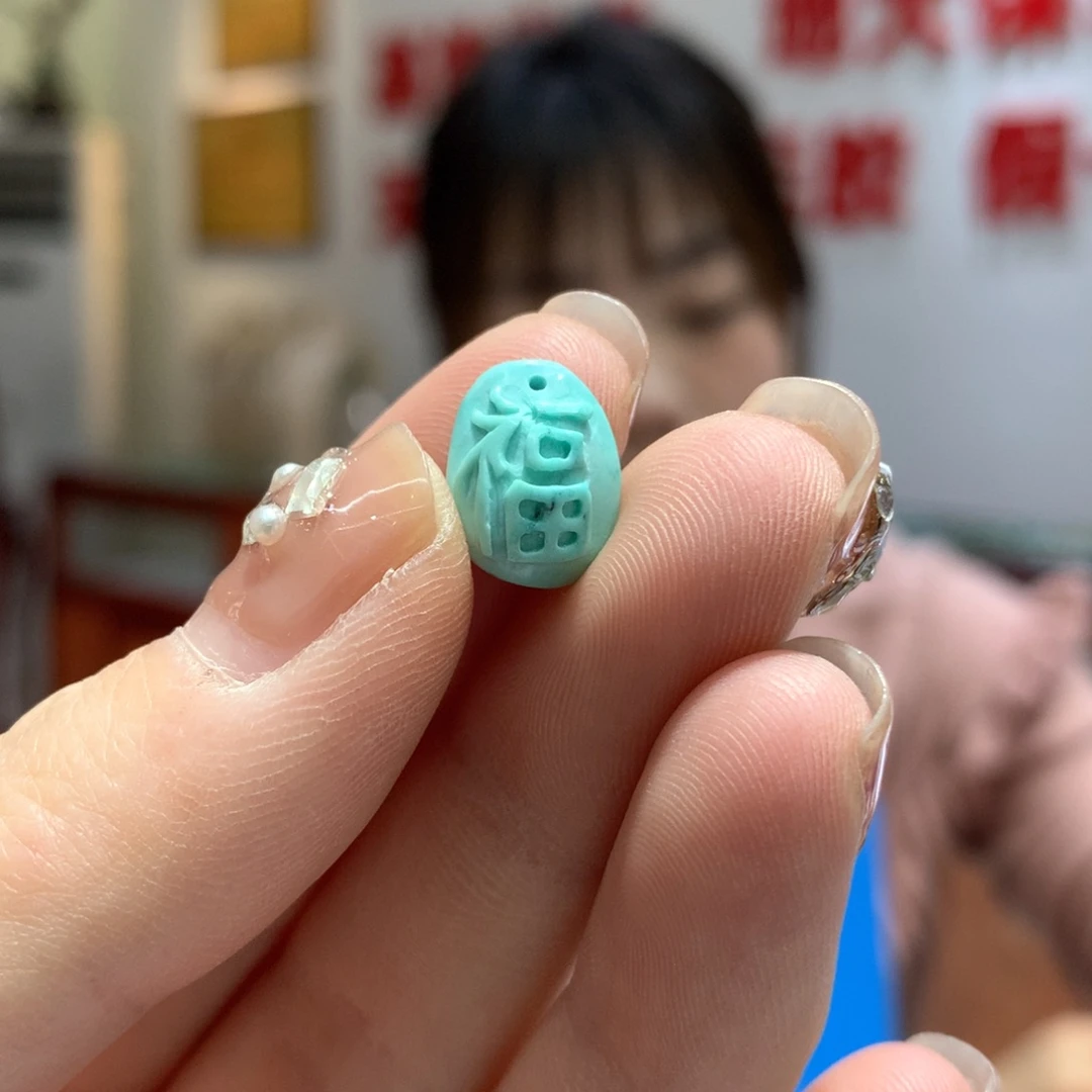 绿松石配饰未镶嵌