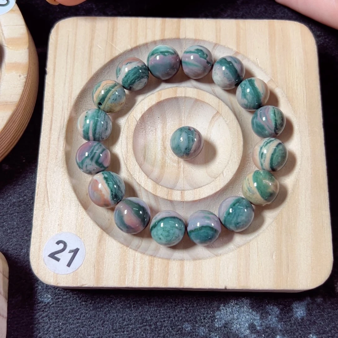 石英质玉手链未镶嵌?**兔118