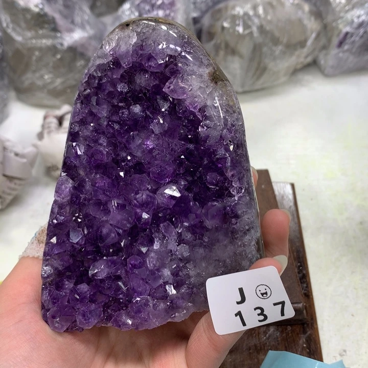 水晶大型摆件（非配饰）未镶嵌