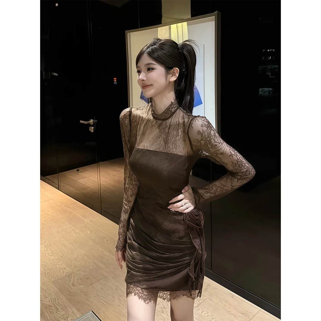 半高领性感网纱拼接长袖连衣裙女秋冬新款设计感小众显瘦包臀短裙