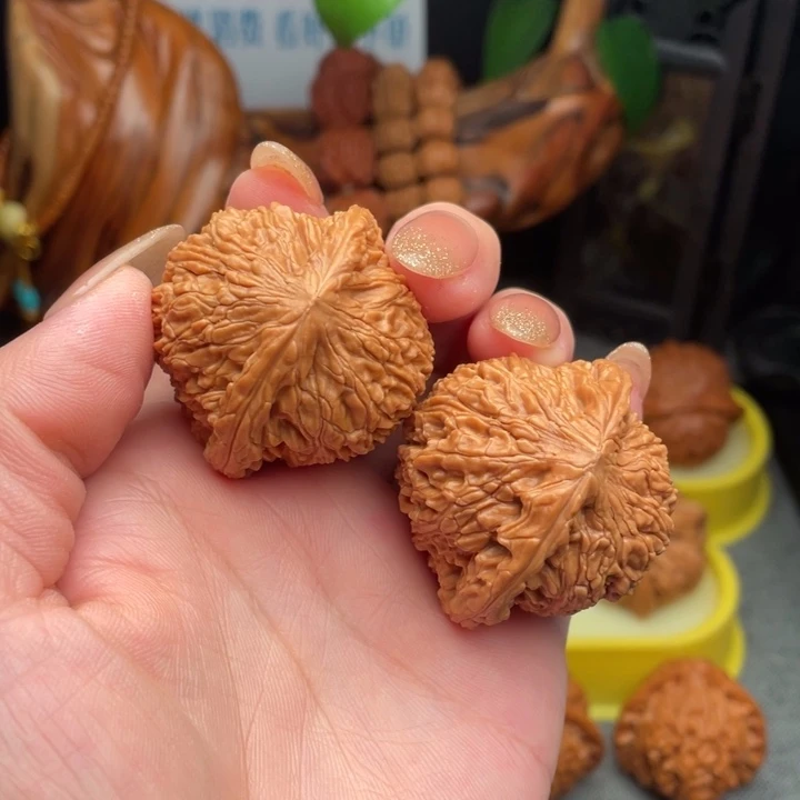 把件文玩核桃绣球41全品