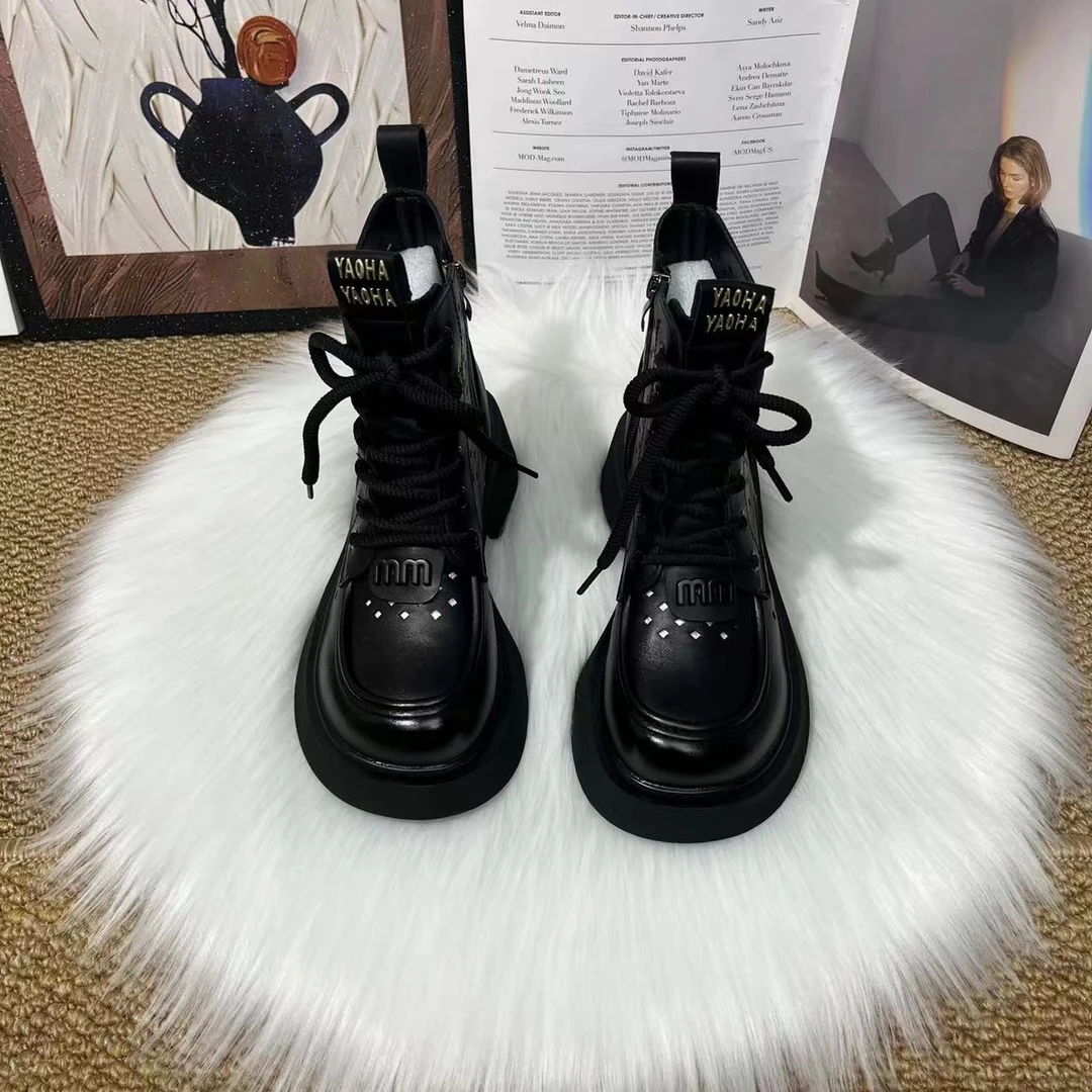 女英伦风透气黑色马丁靴女春秋款秋冬黑色女鞋筒靴时尚厚底复古