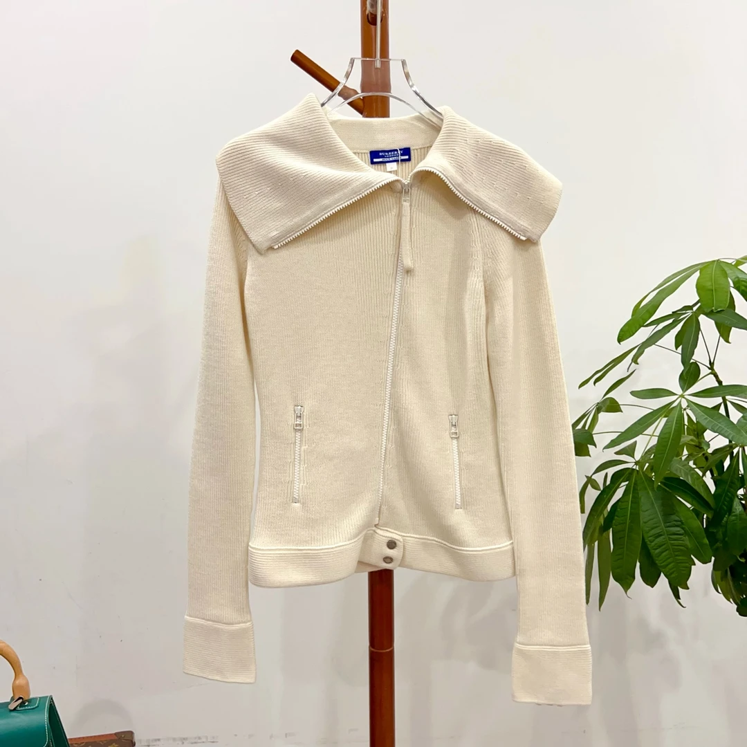 99新 BURBERRY/博柏利 外套 尺码38 成色看直播GSS23533