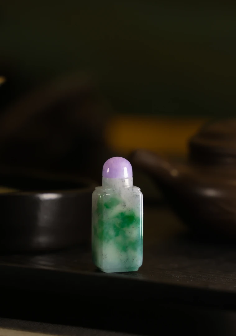 富贵闲人 高阶雅玩鼻烟壶 大师工艺 器形简洁流畅