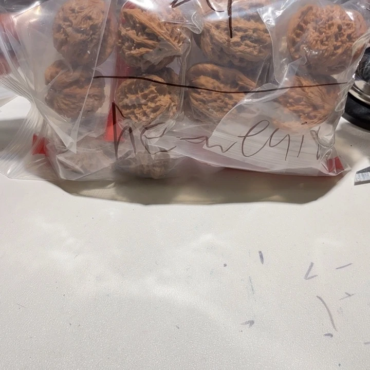 h***!文玩核桃吊坠大礼包不退不换8