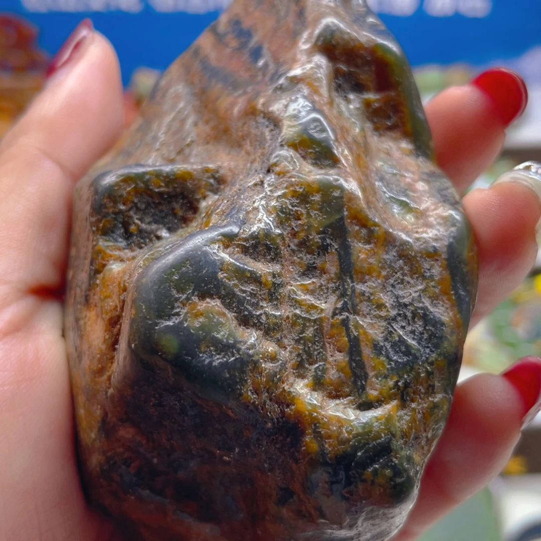 未镶嵌透闪石质玉把件
