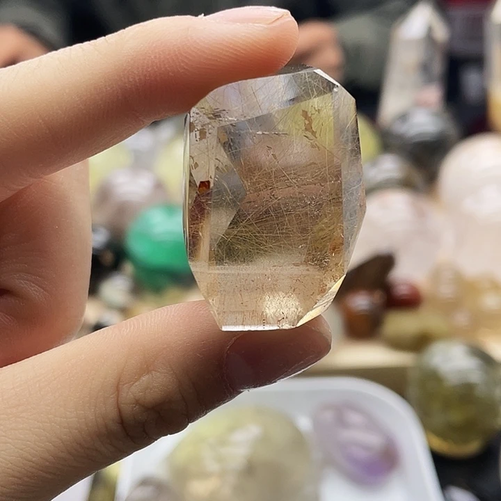 水晶未镶嵌珠宝半成品131水晶