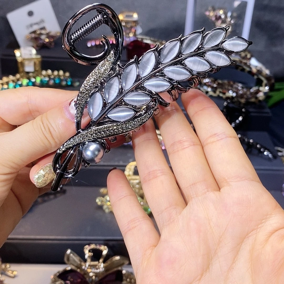 仿水晶铜合金一个
