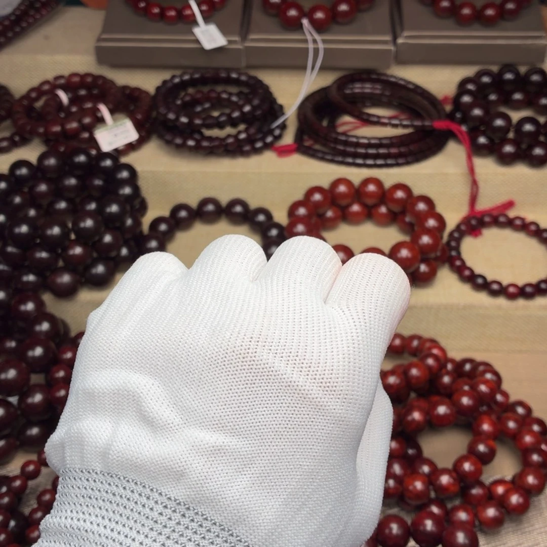 贝***亚小叶紫檀手串/手链