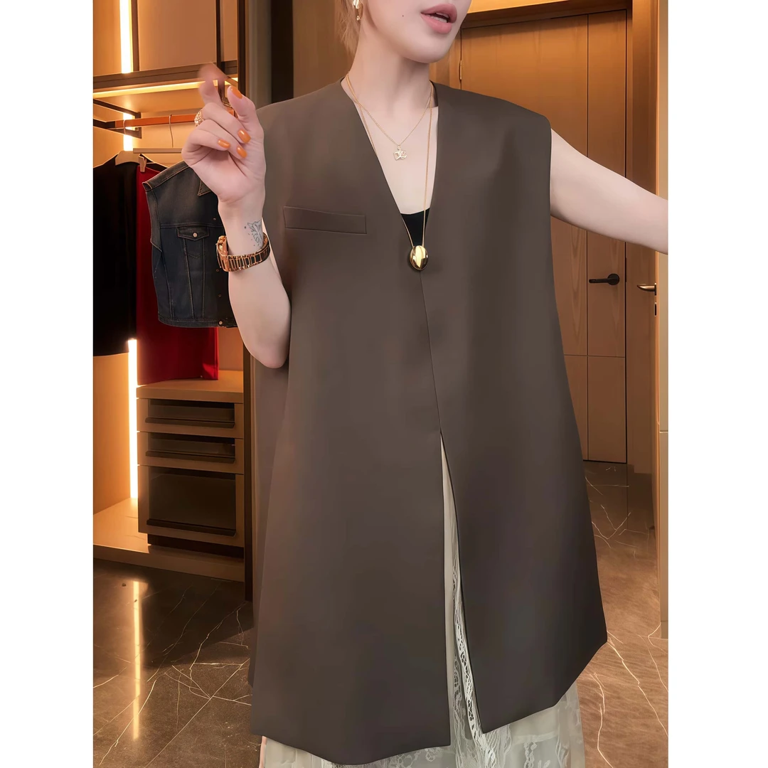 早秋宽松高级感无袖马甲2025新款时尚v领设计气质百搭背心外套女