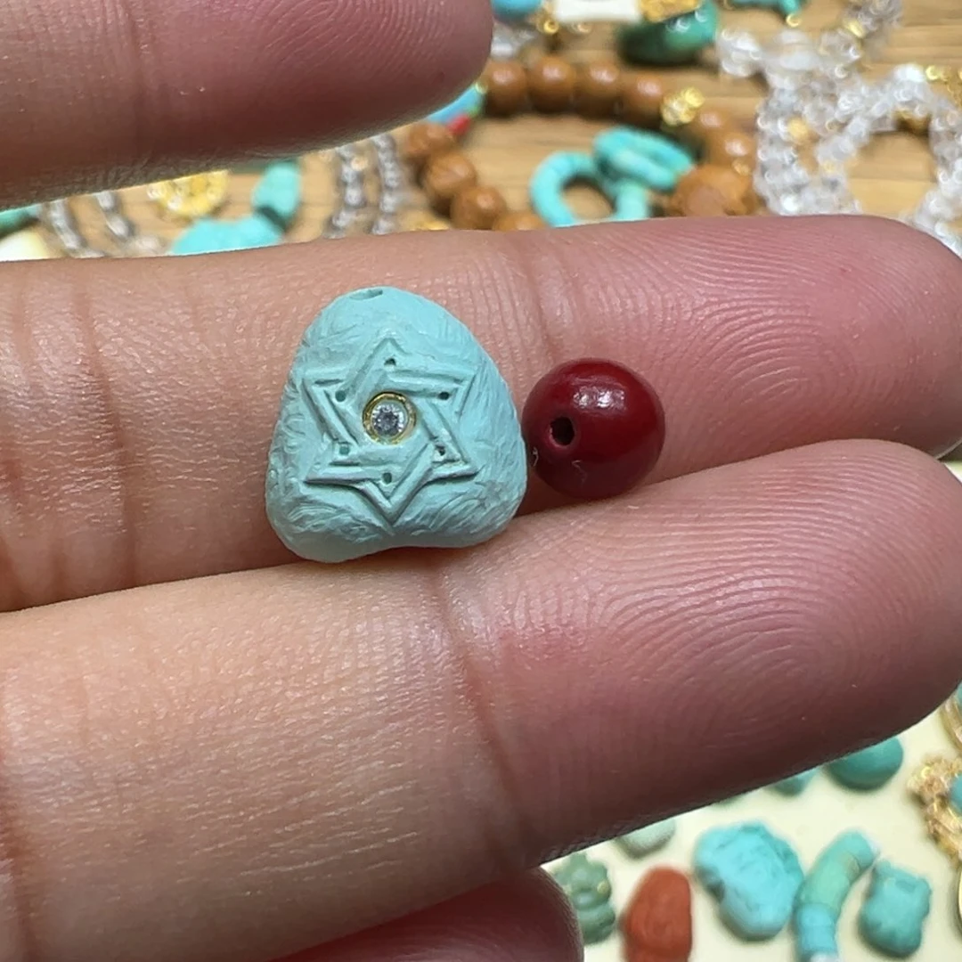 南红玛瑙未镶嵌颈饰