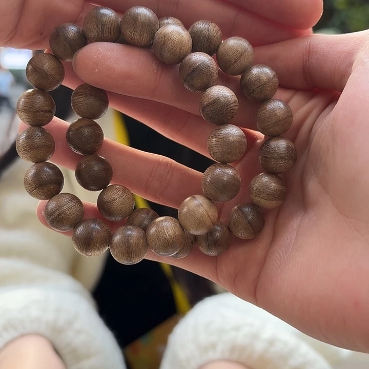 沉香碎屑沉香海南天然野黑油格1.2单圈多样性发1