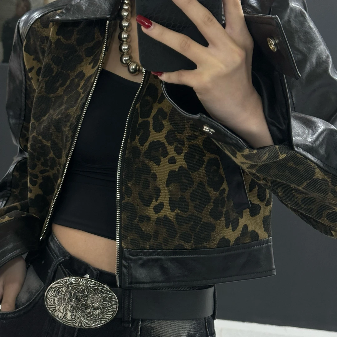 娱娱女装春装新款时尚洋气个性豹纹拼皮外套