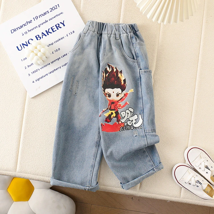 哪吒牛仔裤儿童春秋款2025新款男孩女孩网红卡通大口袋休闲哈伦裤