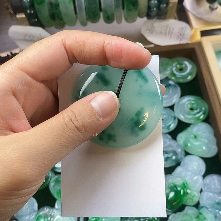 H***水铁合金花岗石平安一扣吊坠