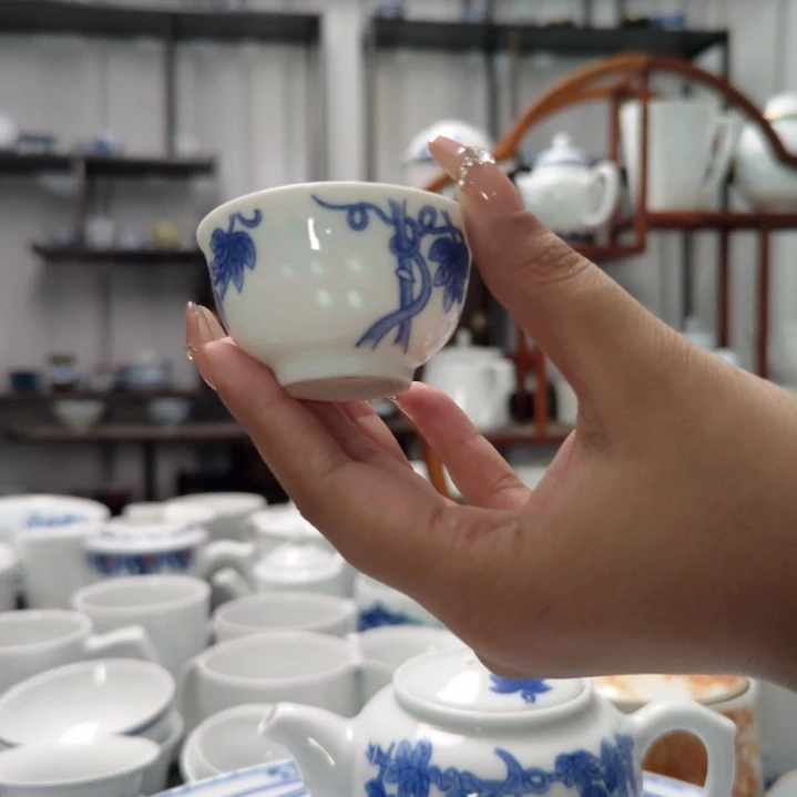 瓷葡园趣事小杯两只装