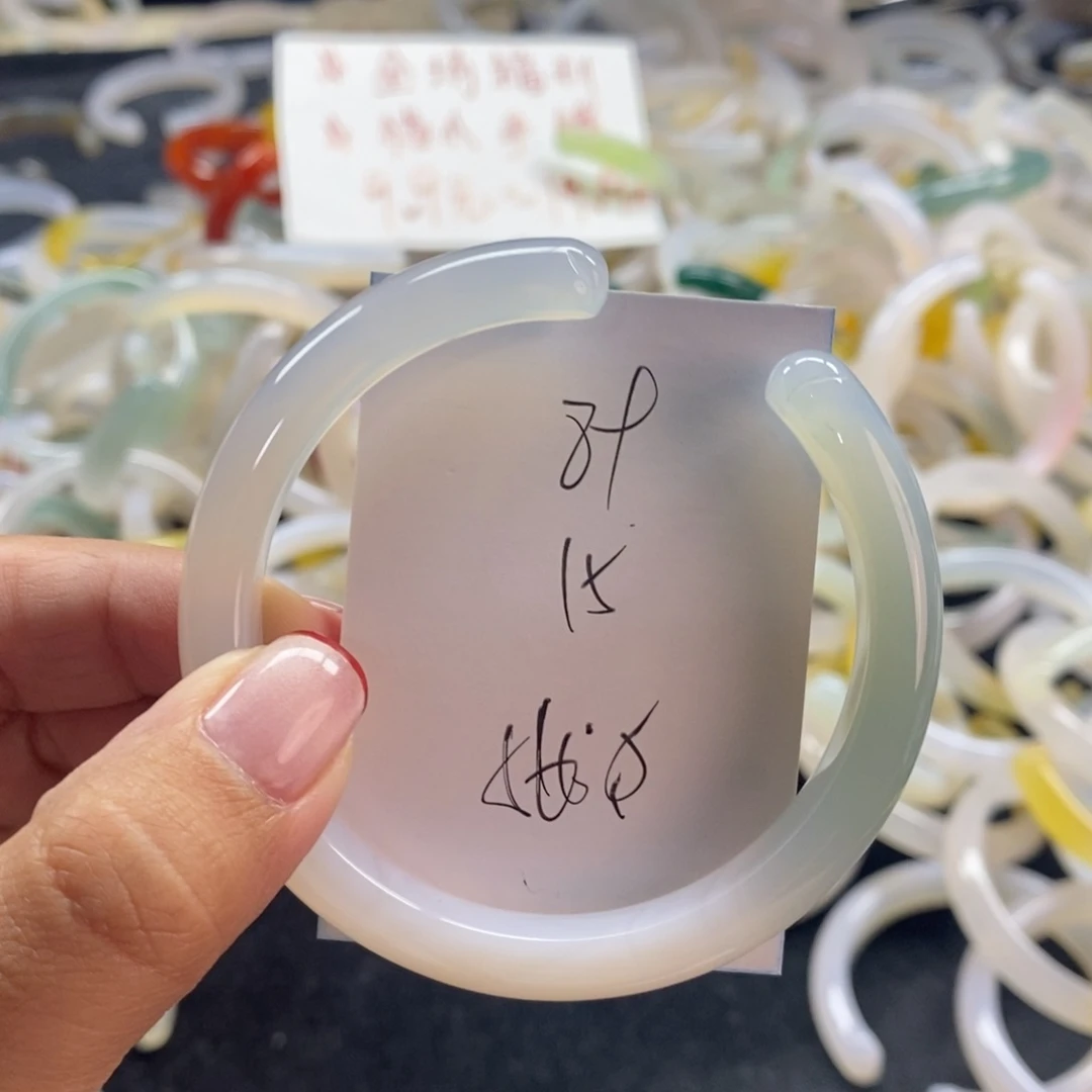 手镯玛瑙/玉髓未镶嵌89