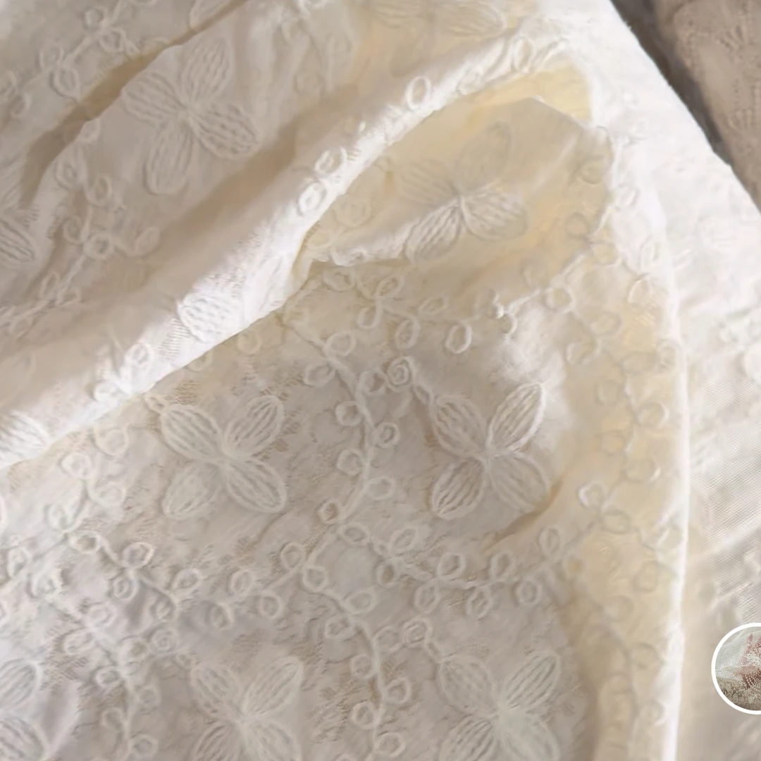 白色蕾丝布绣花设计感连衣裙气质时尚法式性感