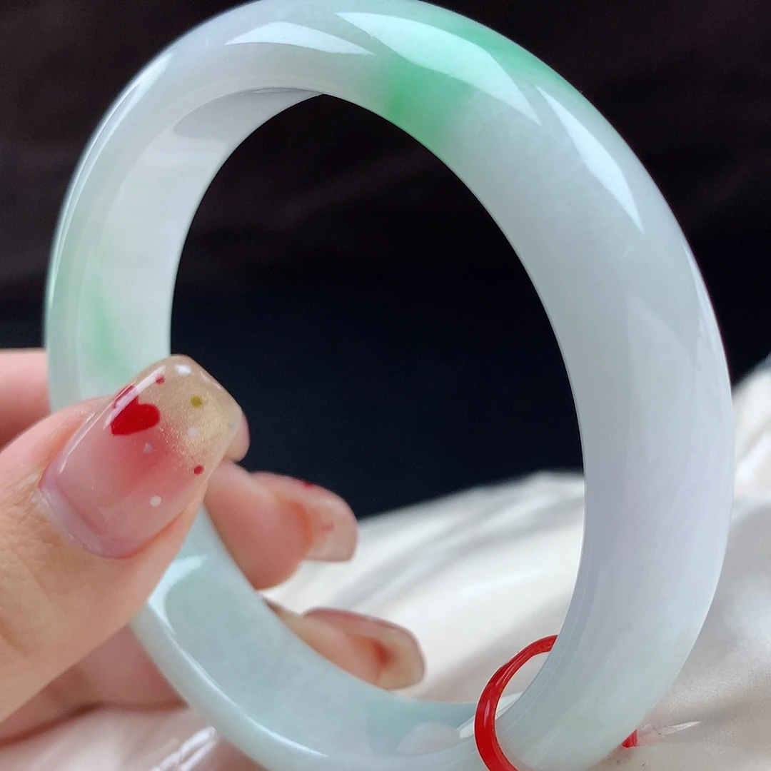 翡翠手镯未镶嵌96440，