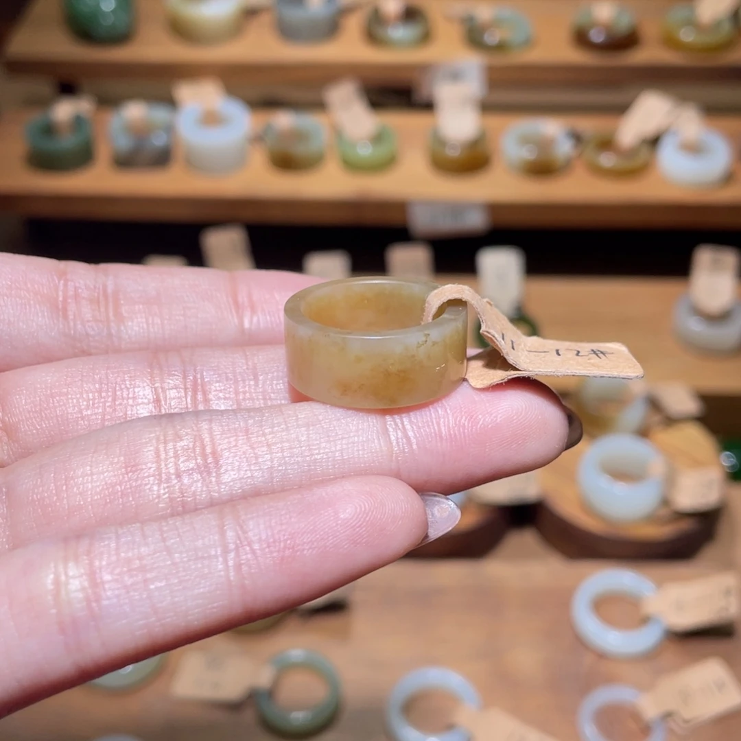 和田玉戒指未镶嵌16.2