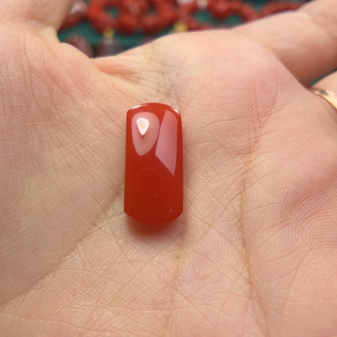 南红玛瑙未镶嵌挂件