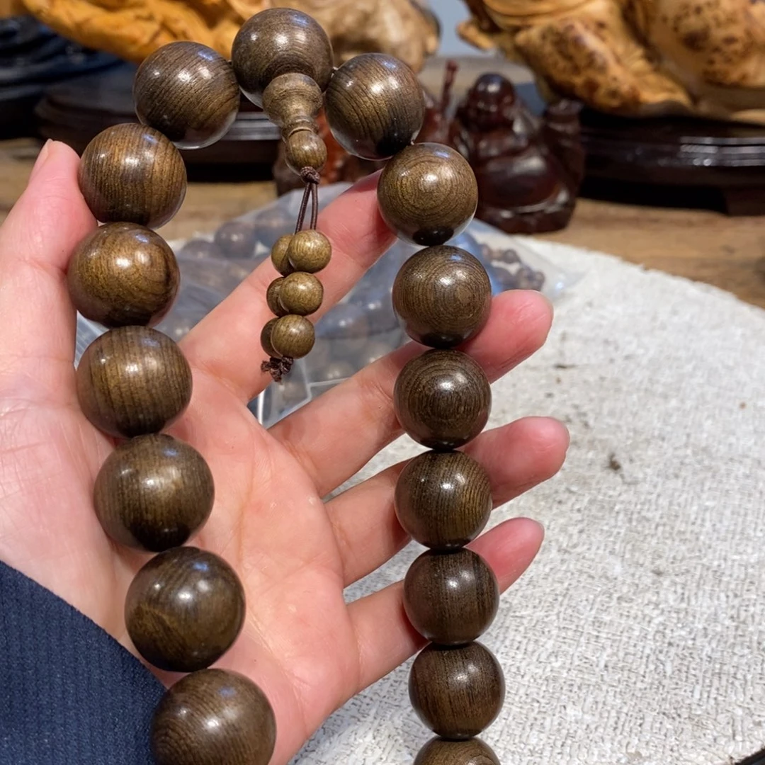 阴沉木11111111111111111111111