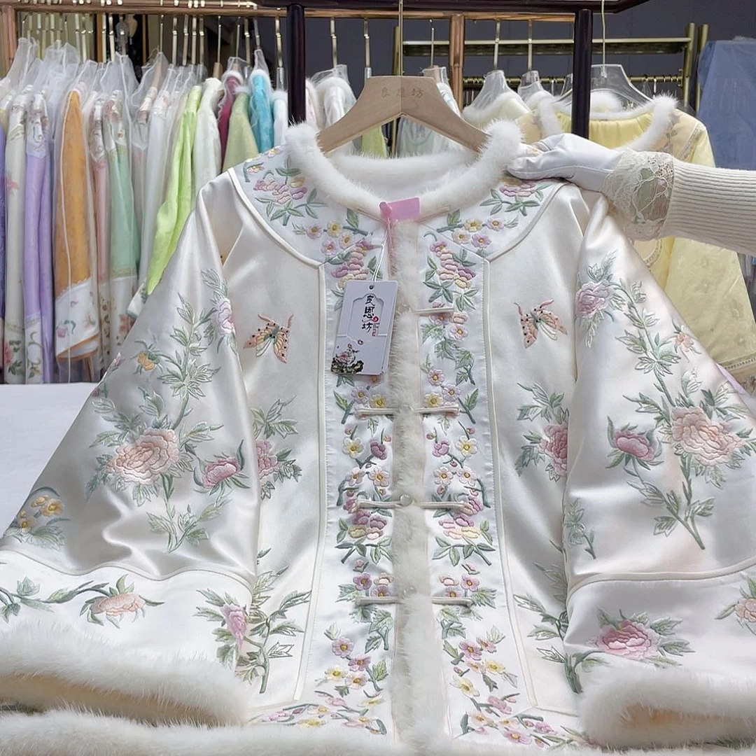 苏绣重工水貂毛棉服