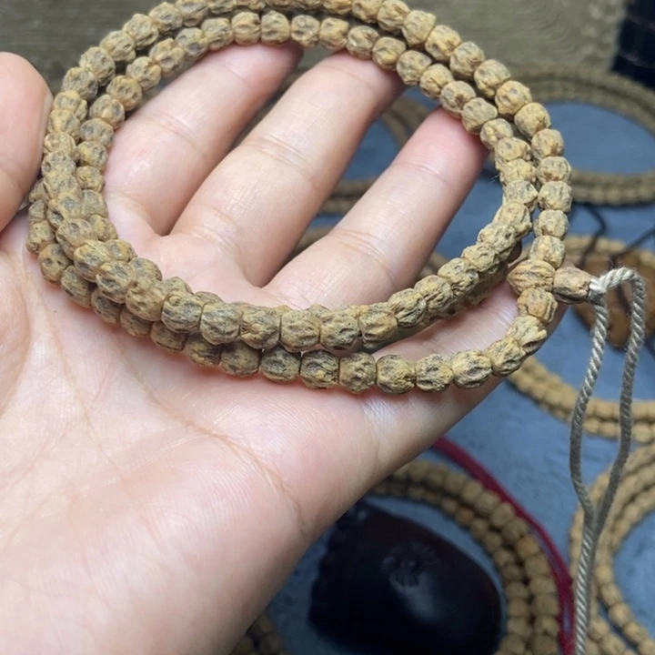 【闪购商品】吊坠柏香籽/百香籽