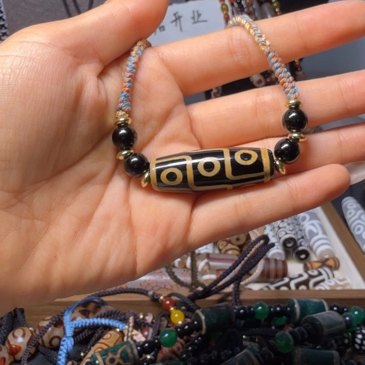 玛瑙/玉髓未镶嵌手链天珠66