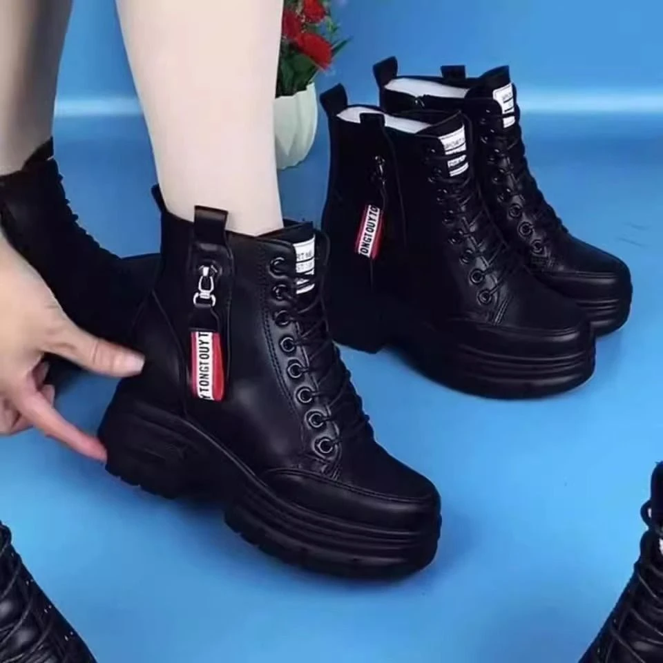 真软皮雪地靴女士2025新款冬季加绒保暖马丁靴厚底防滑软底棉鞋女