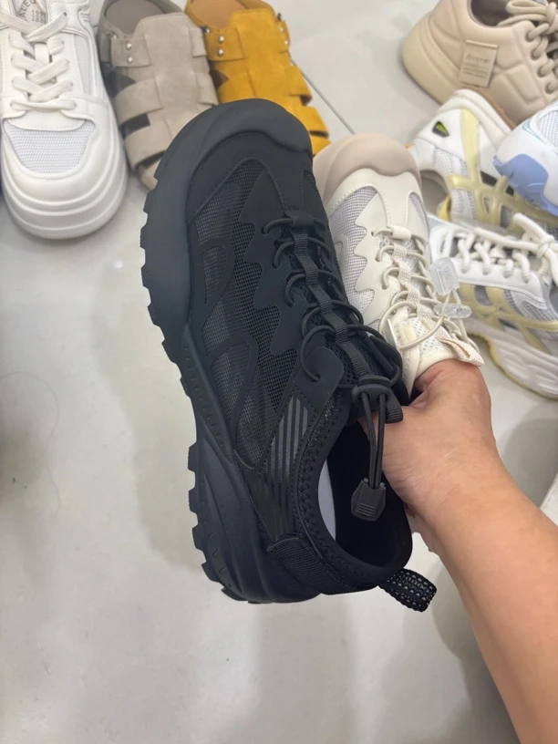 （广场）千佰莉1282女休闲鞋