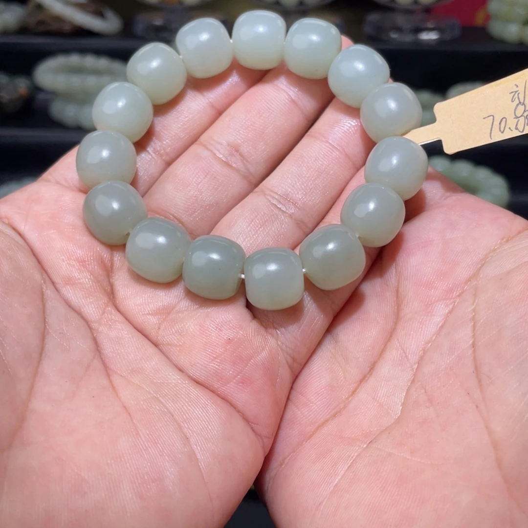 和田玉（糖玉）未镶嵌颈饰