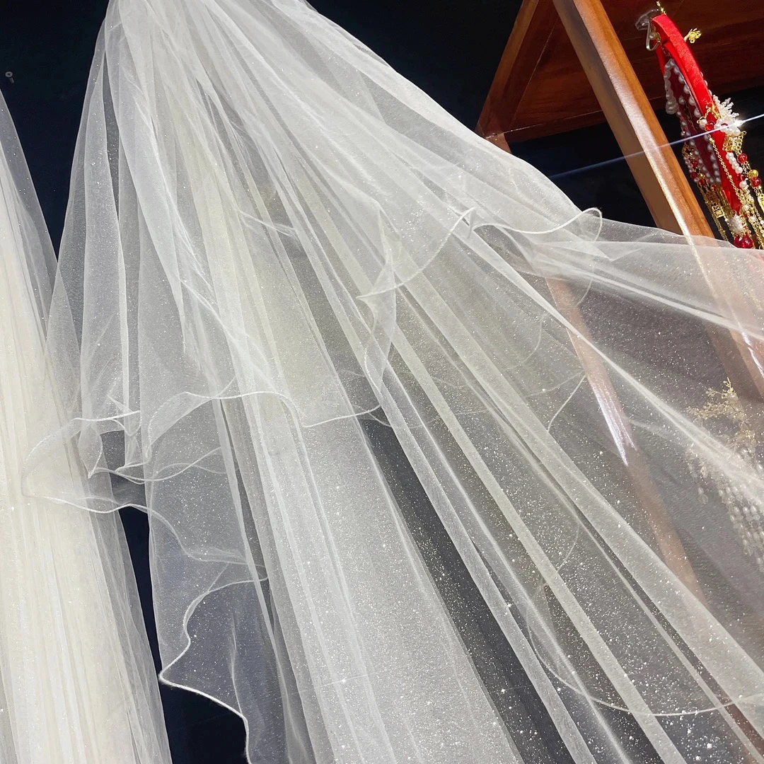 1046 莎莎婚嫁饰品爆闪包边双层新娘长款拖尾韩式结婚百搭头纱