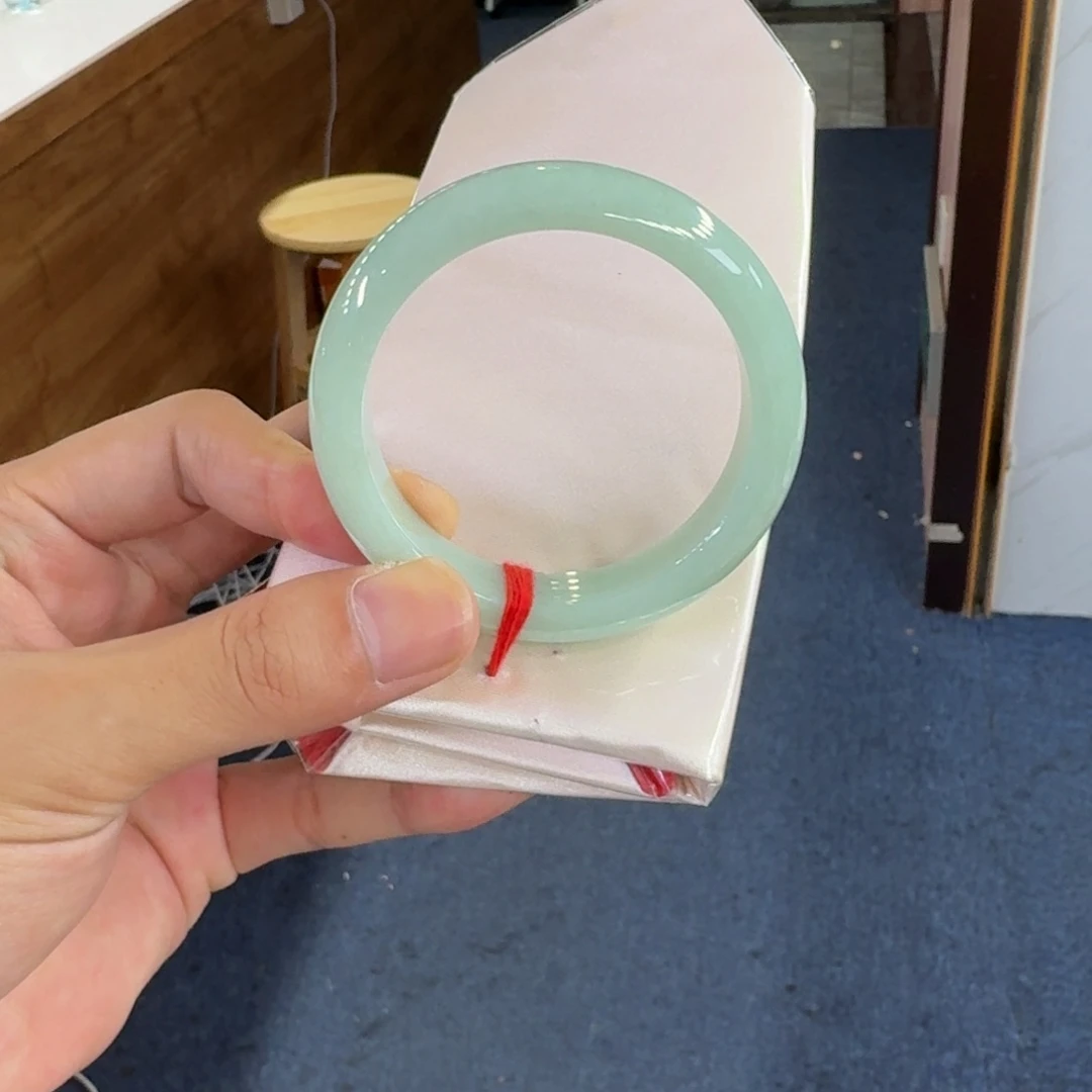 翡翠手镯未镶嵌纯天然缅甸A货翡翠