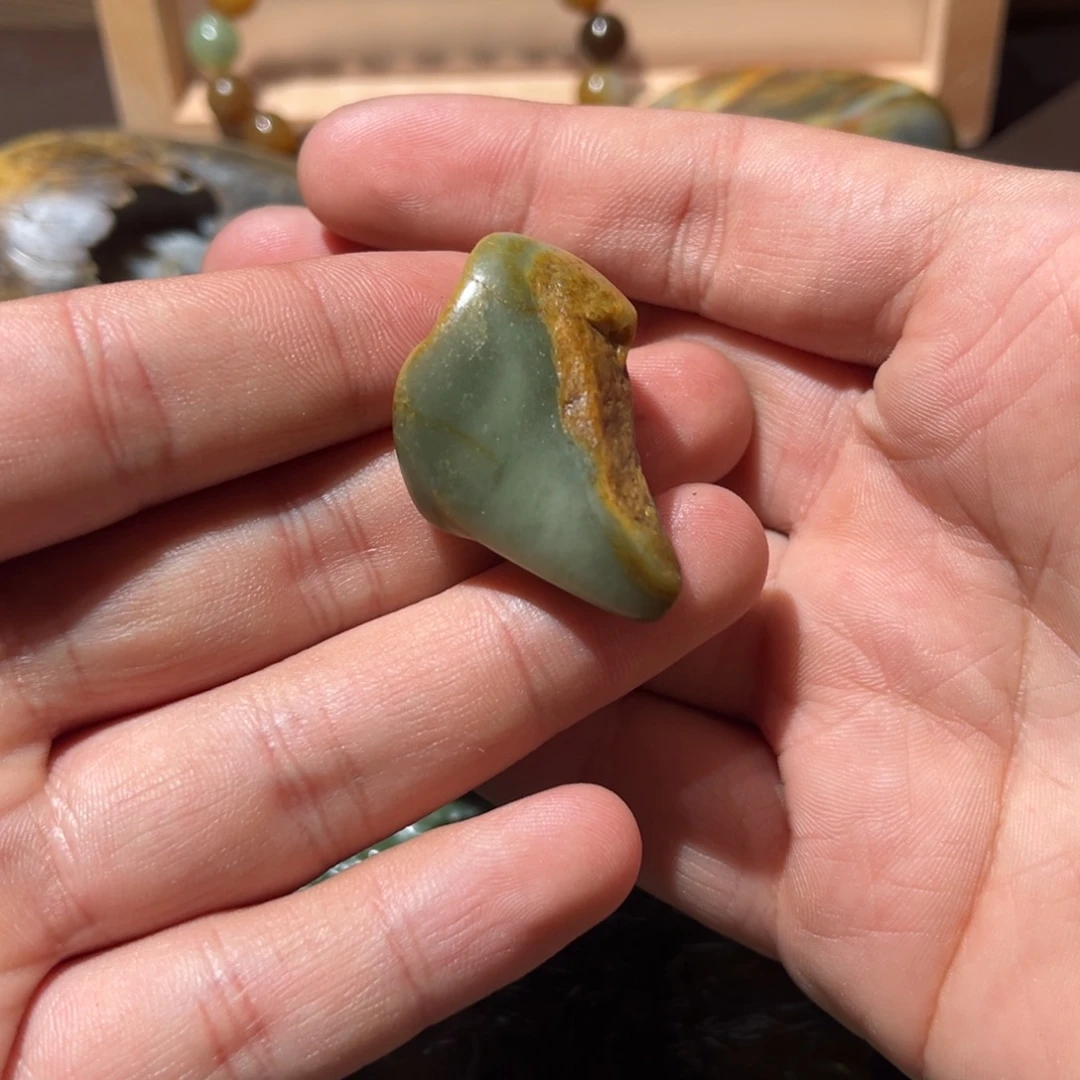 和田玉（子料）未镶嵌挂件