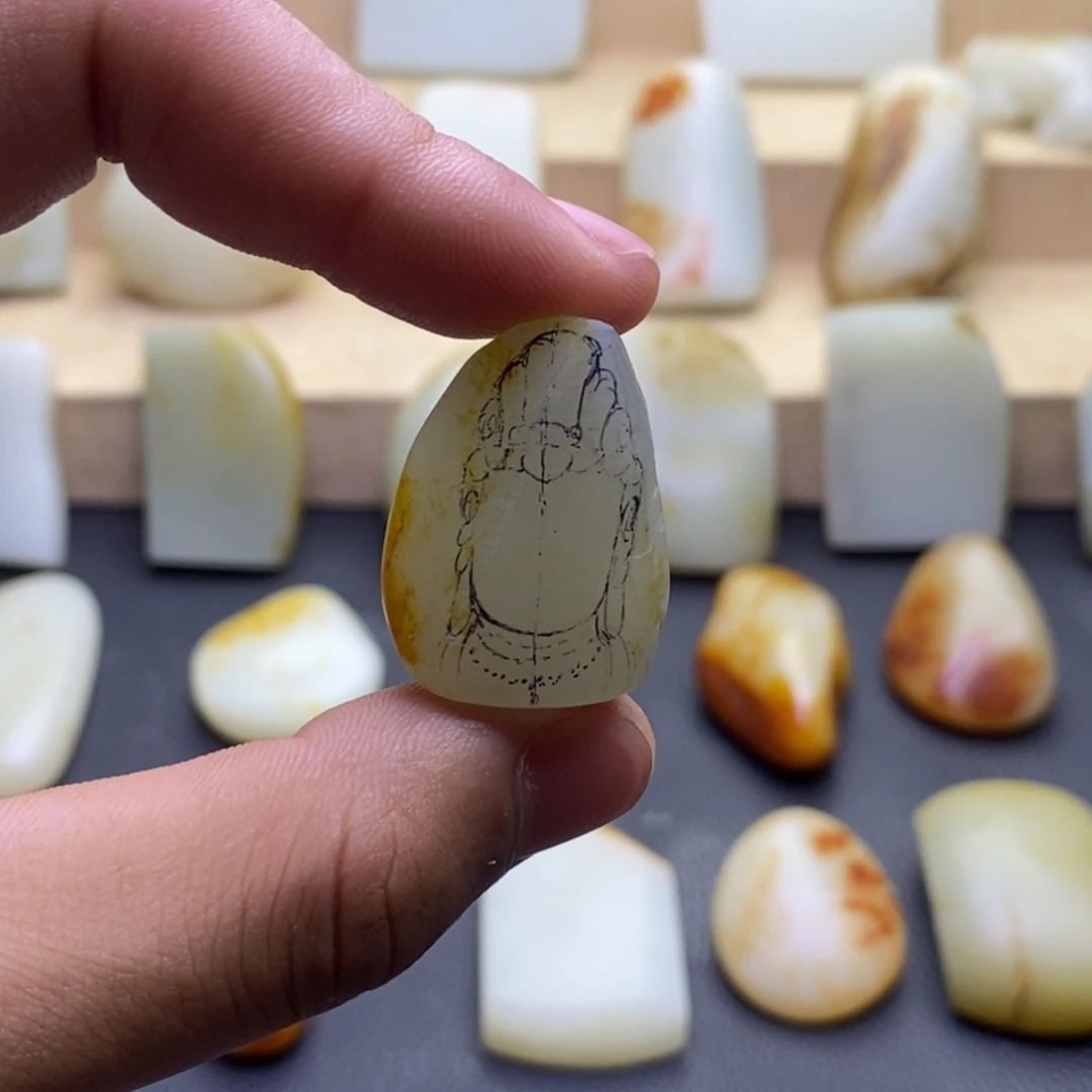 吊坠未镶嵌定制和田玉南***大