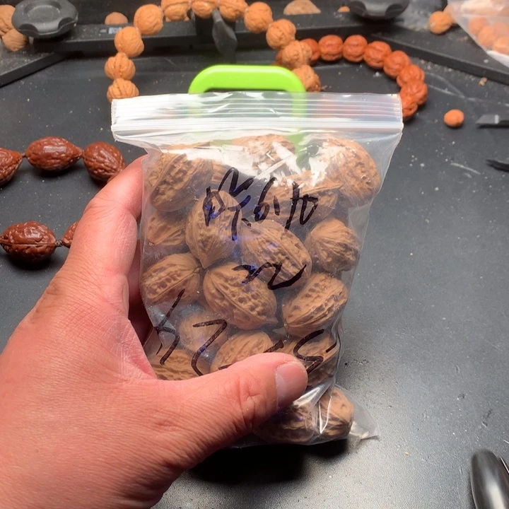 文玩核桃吊坠咔****0野生精品小核桃散籽