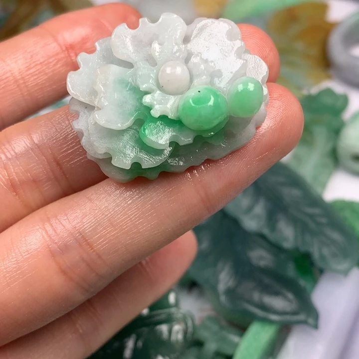 未镶嵌定制翡翠翡翠