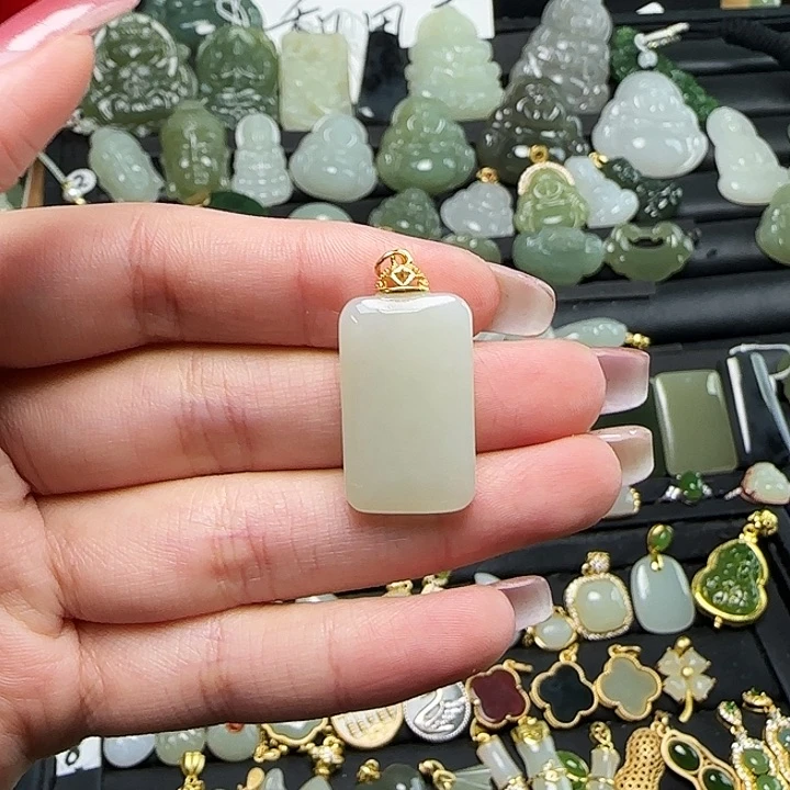 颈饰银S925镶嵌和田玉