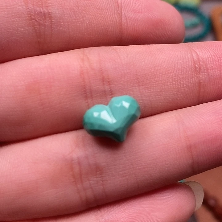 原生态湖北矿散珠配饰，尺寸10