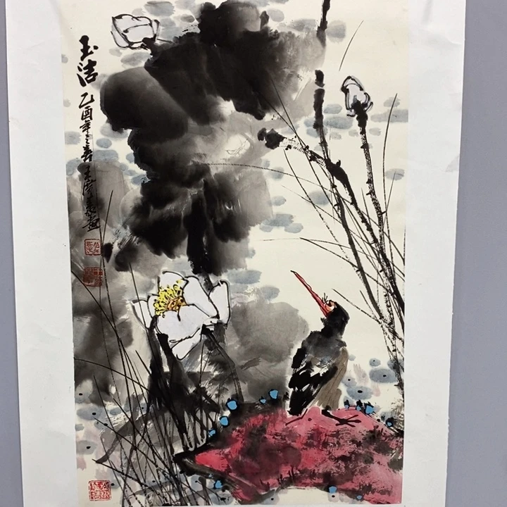 手绘作品等多种形式进行