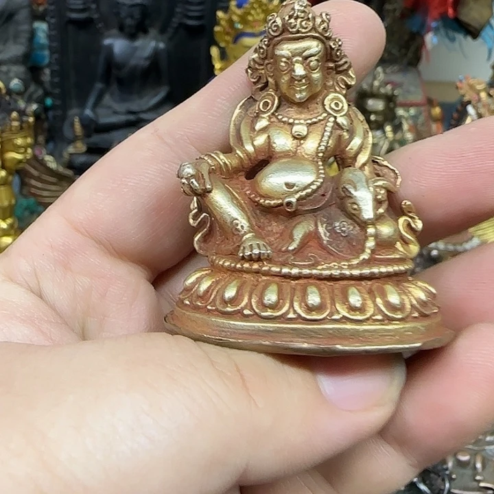 知***y创意家居之前的设计师和