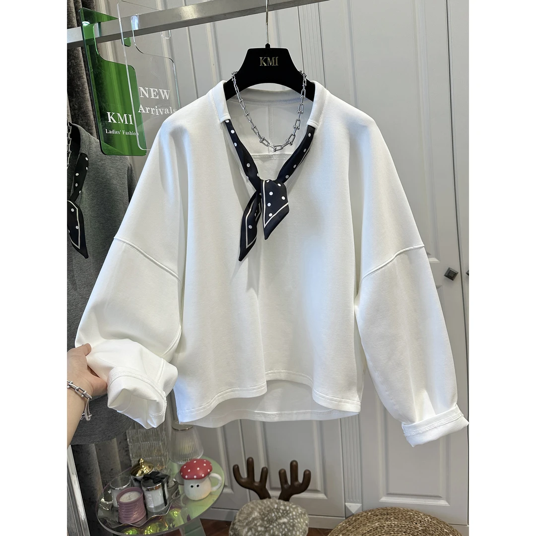 胖妹妹240斤大码V领丝巾落肩设计宽松长袖卫衣女纯色2025早秋上衣