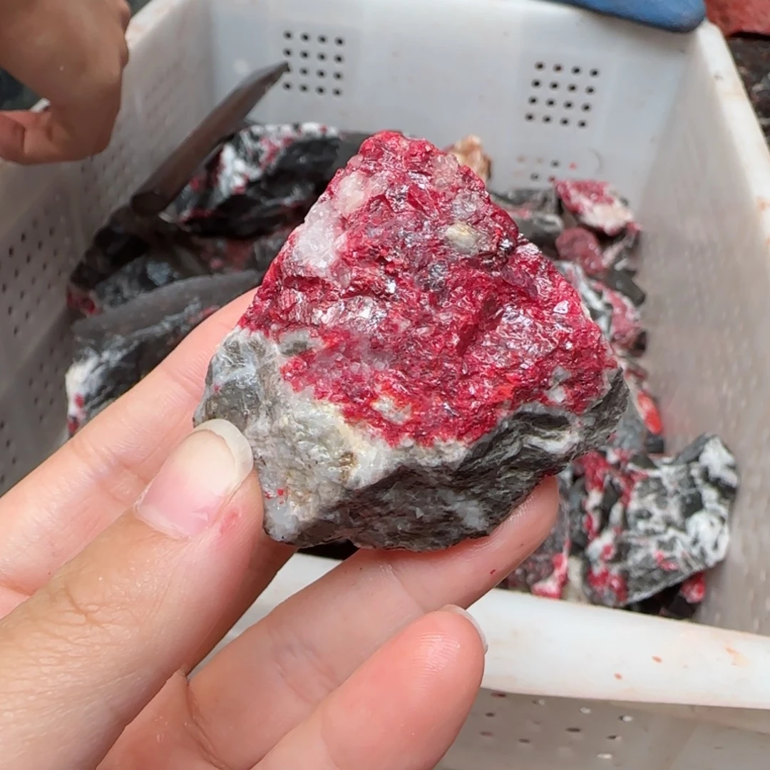 天然辰砂朱砂毛石头9