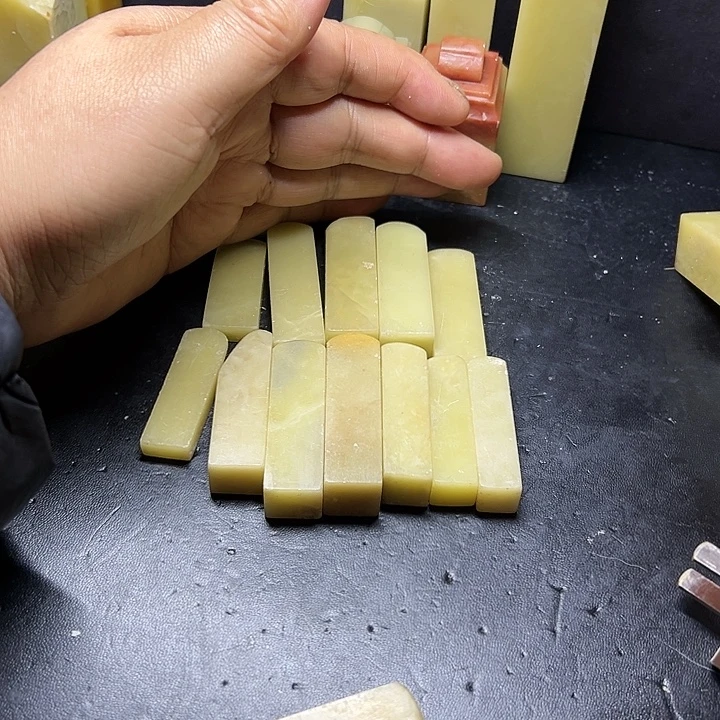 青田石青田封门青小印12个