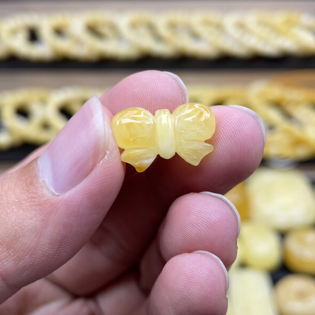 琥珀未镶嵌裸石琥珀蜜蜡