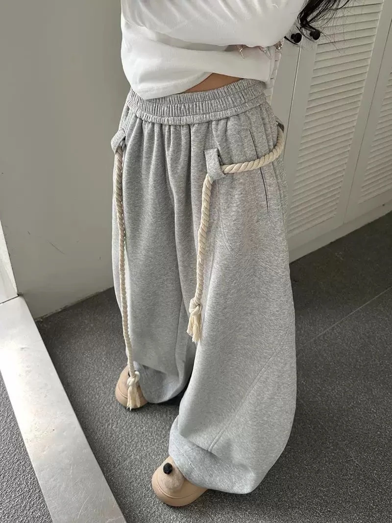 ins高腰抽绳纯色设计师阔腿弯刀裤女宽松垂感长裤拼接休闲卫裤