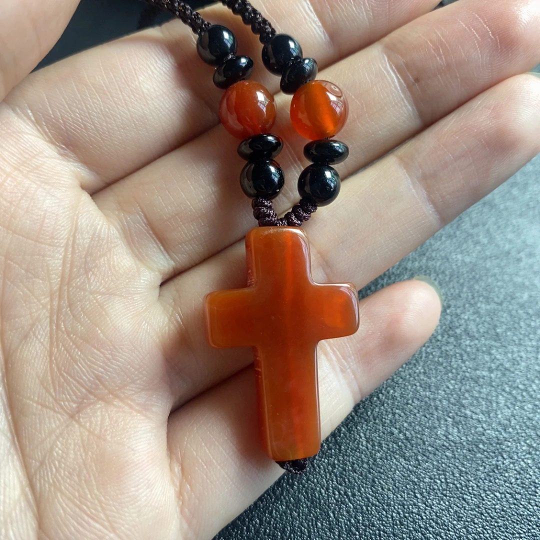 天然红玛瑙十字架男女款吊坠（随机发一个）