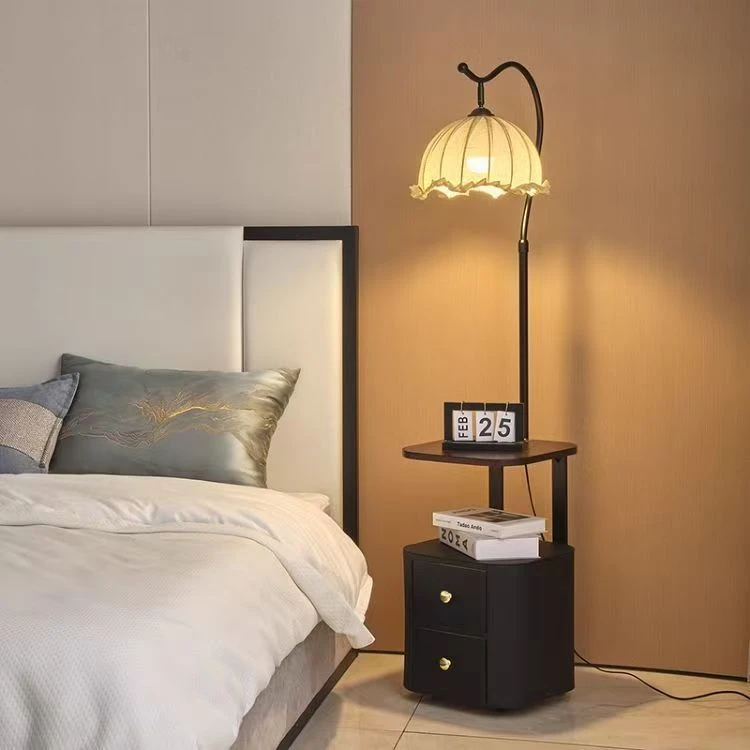 落地灯床头柜卧室替代边几充电中古风创意置物架储物柜台灯一体